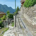 Apartamento *holiday Home* W/patio & Fireplace + Lake View *