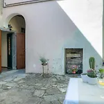 *holiday Home* W/patio & Fireplace + Lake View Apartamento *