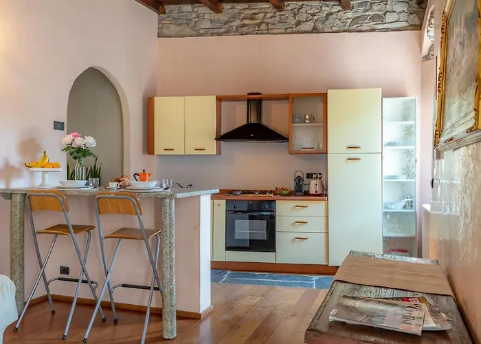 *holiday Home* W/patio & Fireplace + Lake View Pognana Lario