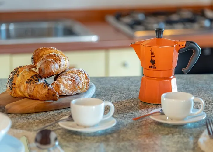 *holiday Home* W/patio & Fireplace + Lake View Pognana Lario