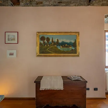 *holiday Home* W/patio & Fireplace + Lake View Appartement *