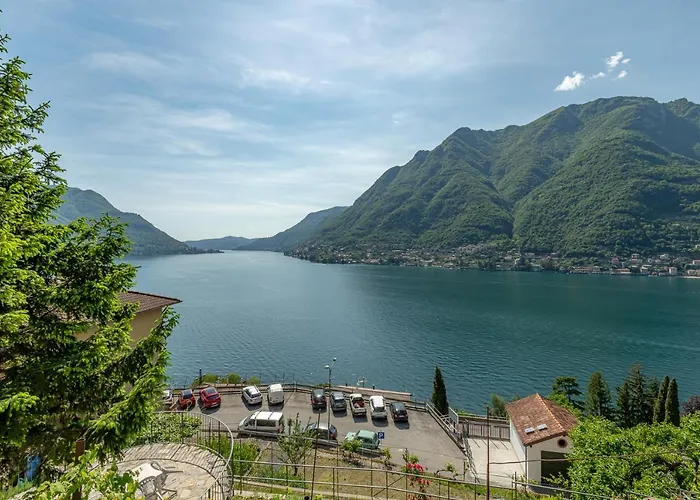 *holiday Home* W/patio & Fireplace + Lake View Appartement Pognana Lario